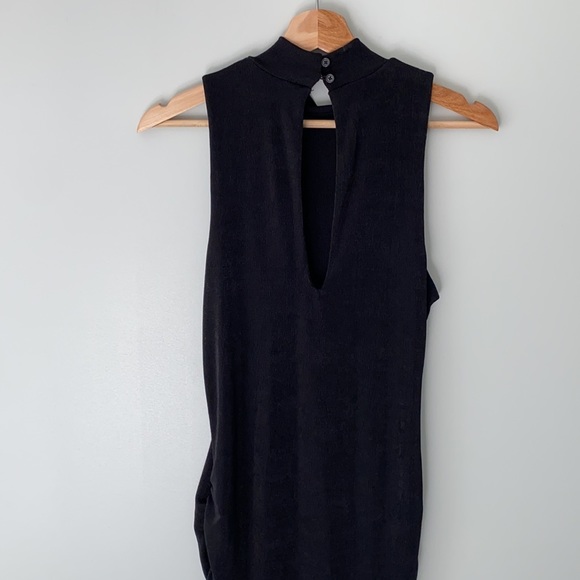 Open back mock neck dress - Picture 7 of 8